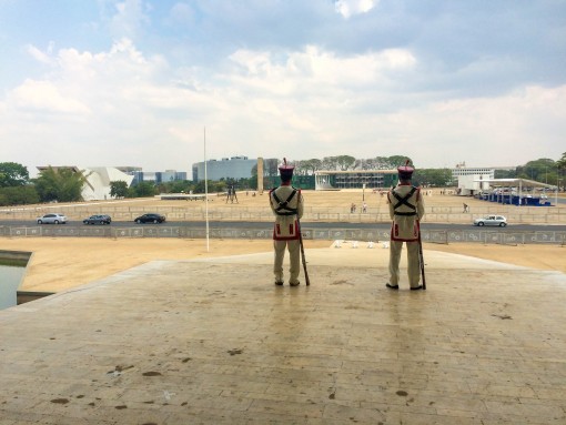 De dentro do Palácio a gente tem essa visão da Praça dos Três Poderes.