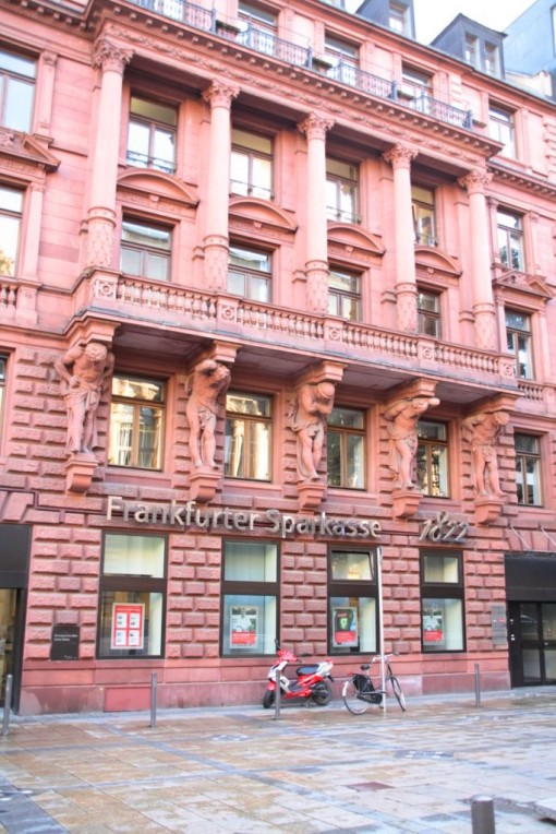 Detalhe de um prédio bancário em Frankfurt