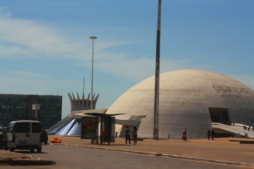 Vá dizer que esse cenário não é meio surreal???